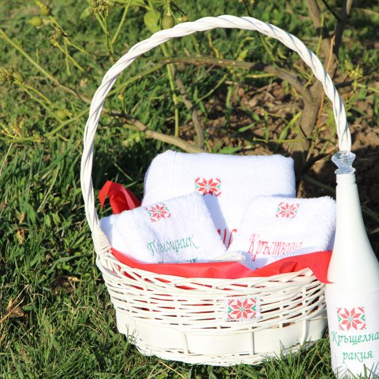 Комплект за кръщене шевица