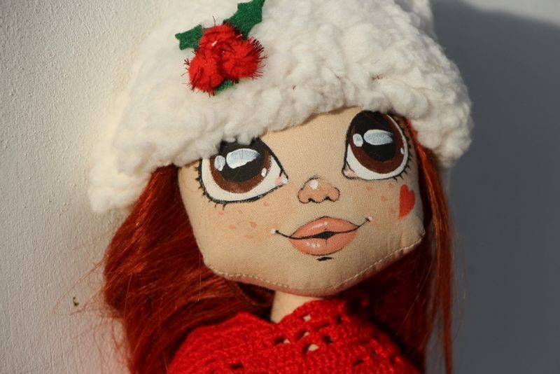 Коледна кукла